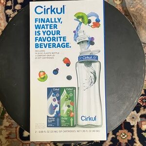 Cirkul Water Bottle Starter Kit with Blue Accents